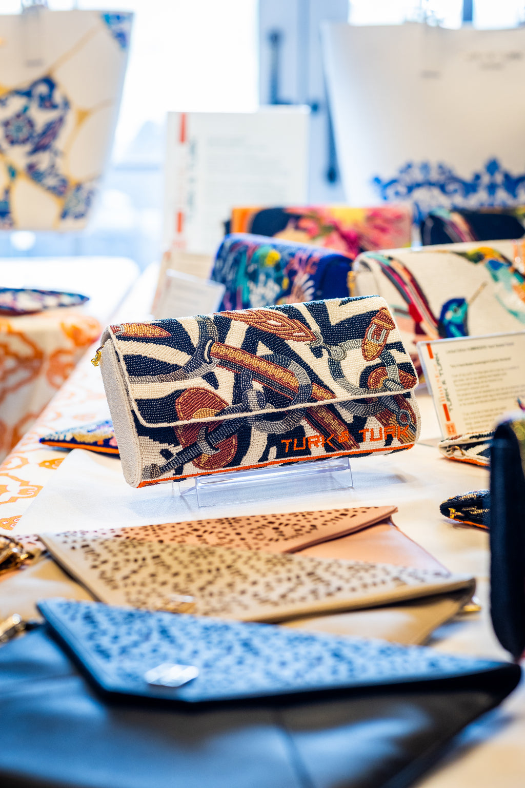 TT-EQUESTRIAN Hand-Beaded Envelope Clutch-style2