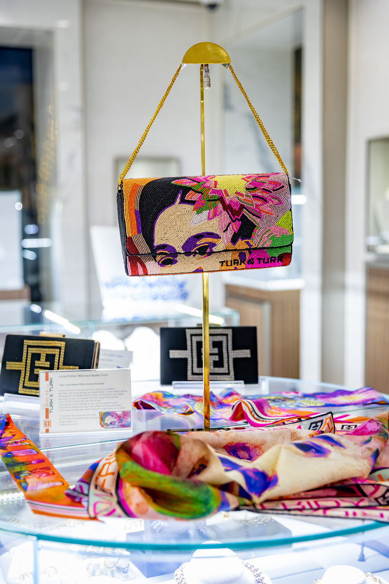 TT-FRIDA Hand Beaded Clutch-style2