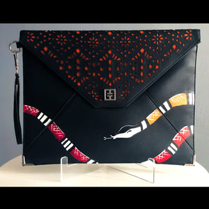 SNAKE CLUTCH - TURK & TURK